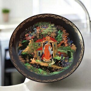 VTG 1988 Tianex Russian Legends Princess & The Seven Bogatyrs Collectors Plate